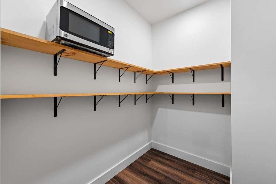 Spacious, unfurnished interior of a new home in , Mineral Bluff (Image 24).