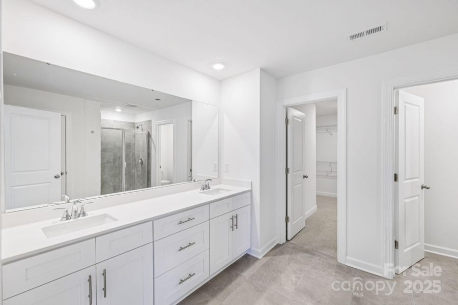 Photo is not of the actual home, but is an inspirational photo of builder’s model home and may depict options, furnishings, and/or decorator features that are not included