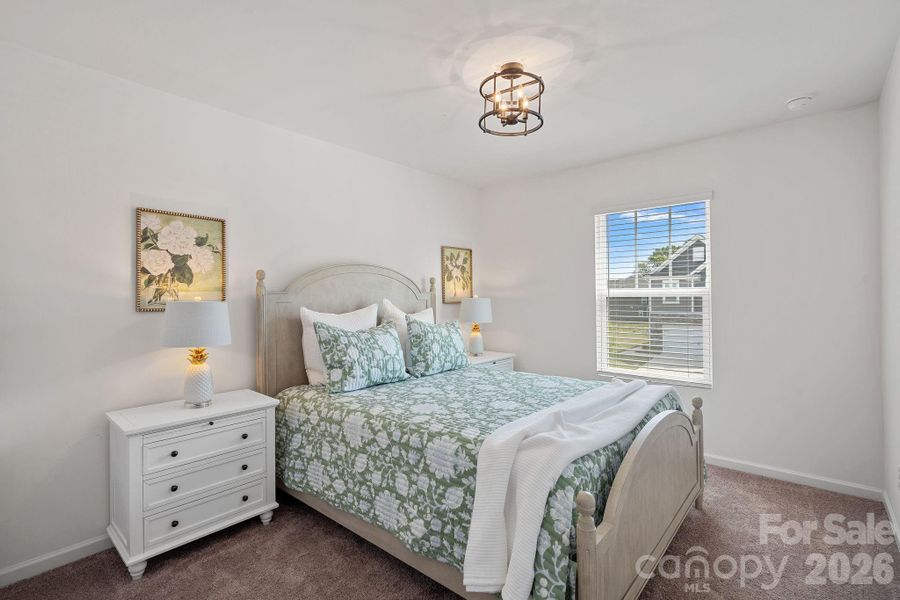 Guest Bedroom #1