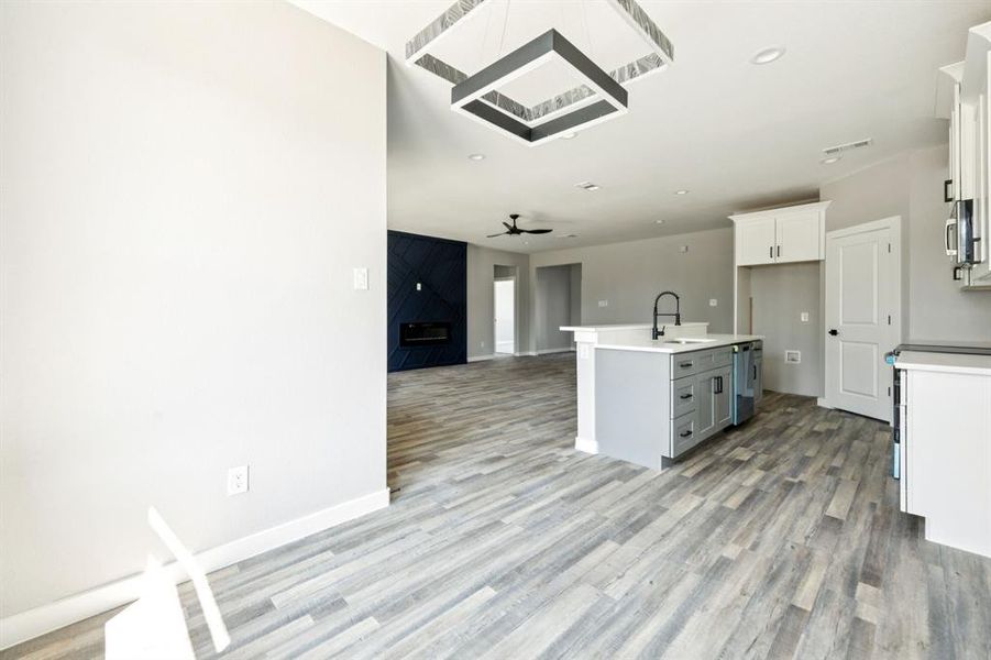 Furnished interior view inside a new home in , Glenn Heights (Image 15).