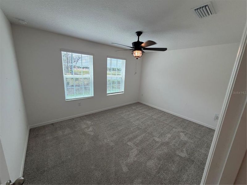 Spacious, unfurnished interior of a new home in , Davenport (Image 31).