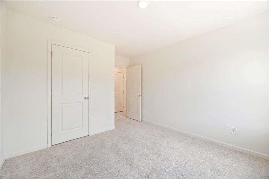 Spacious, unfurnished interior of a new home in , Conyers (Image 19).