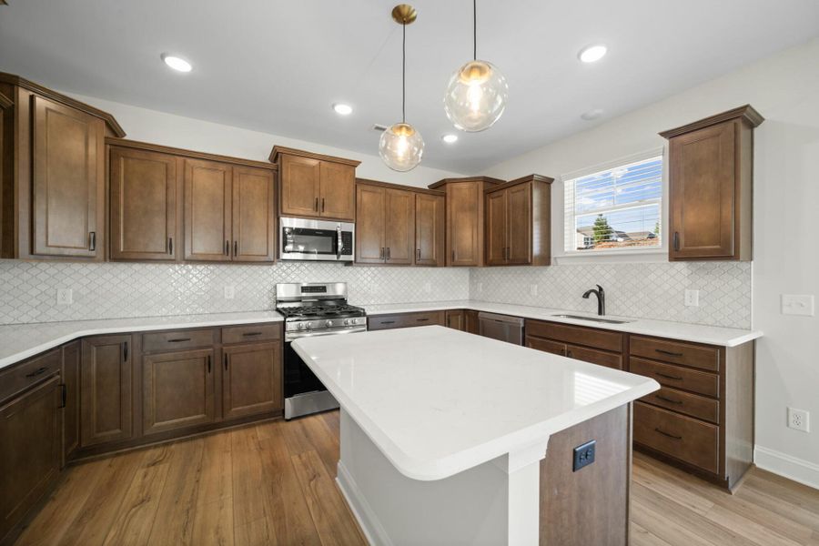 Furnished interior view inside a new home in Pisgah Park, Kernersville (Image 11).