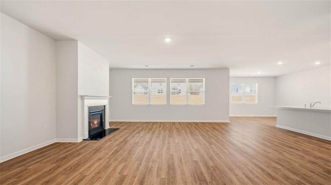 Spacious, unfurnished interior of a new home in Kingston Ranch at Lake Oconee, Buckhead (Image 20).