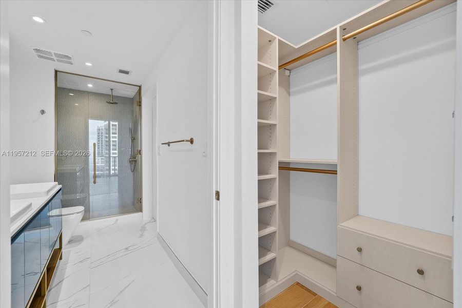 Image 38 of a home in . Image 38 of a home in .