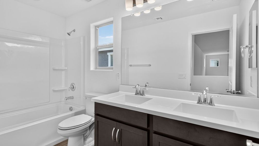 Furnished interior view inside a new home in Allen Ranches, Litchfield Park (Image 11).