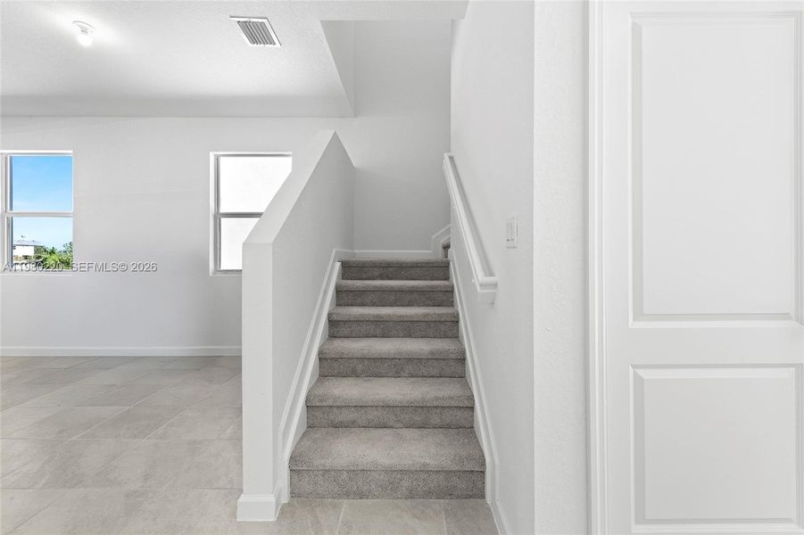 Spacious, unfurnished interior of a new home in , Homestead (Image 38).