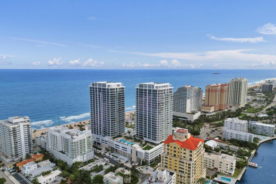 Condo located in Fort Lauderdale, FL showcasing its design and architecture (Image 48). Condo located in Fort Lauderdale, FL showcasing its design and architecture (Image 48).