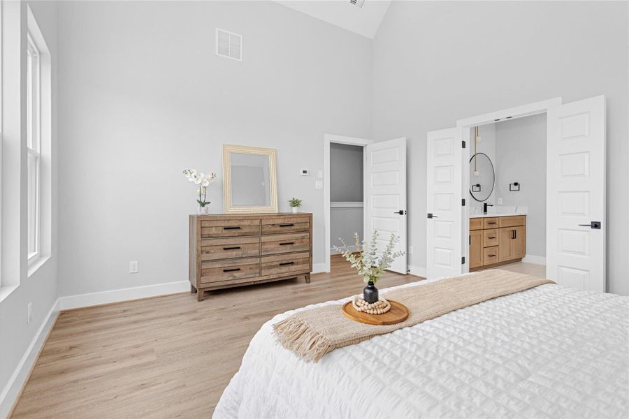 Furnished interior view inside a new home in , Houston (Image 5).