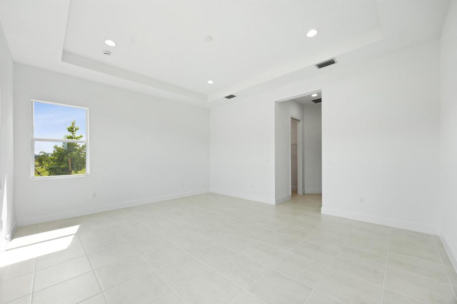 Spacious, unfurnished interior of a new home in , Westlake (Image 22). Spacious, unfurnished interior of a new home in , Westlake (Image 22).