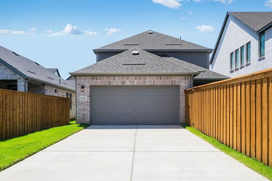 Front exterior of a new home in Cross Creek Meadows 40s, Celina, TX, highlighting curb appeal (Image 20). Front exterior of a new home in Cross Creek Meadows 40s, Celina, TX, highlighting curb appeal (Image 20).