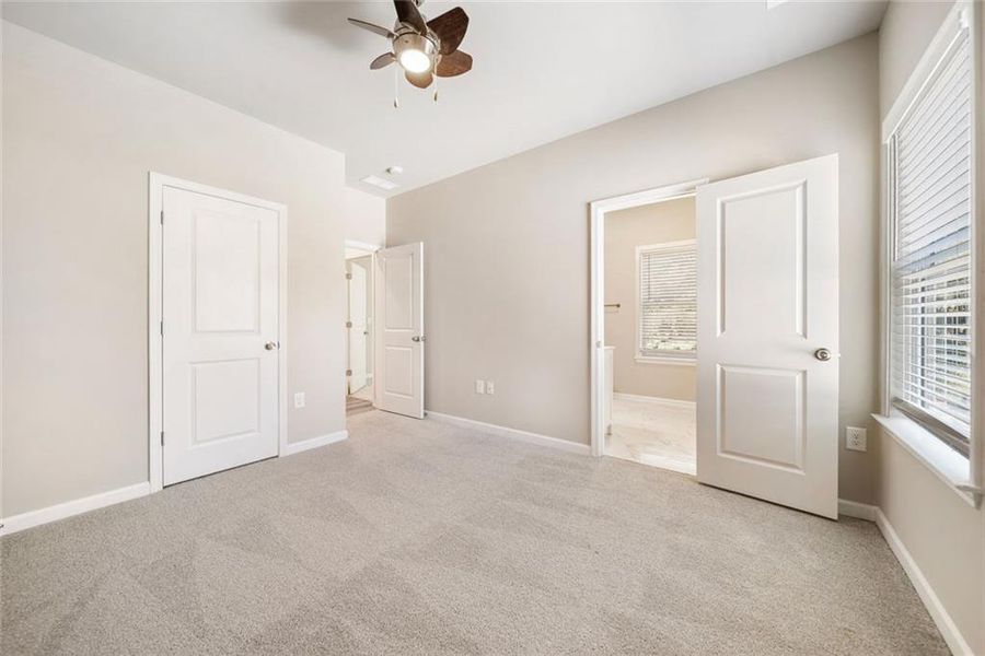 Spacious, unfurnished interior of a new home in , Lawrenceville (Image 18).