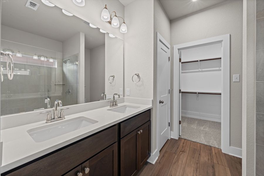 Furnished interior view inside a new home in Hartrick Ranch, Temple (Image 6).
