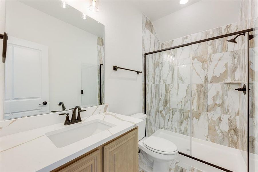 Furnished interior view inside a new home in Eagle Glen 50, Alvarado (Image 14).