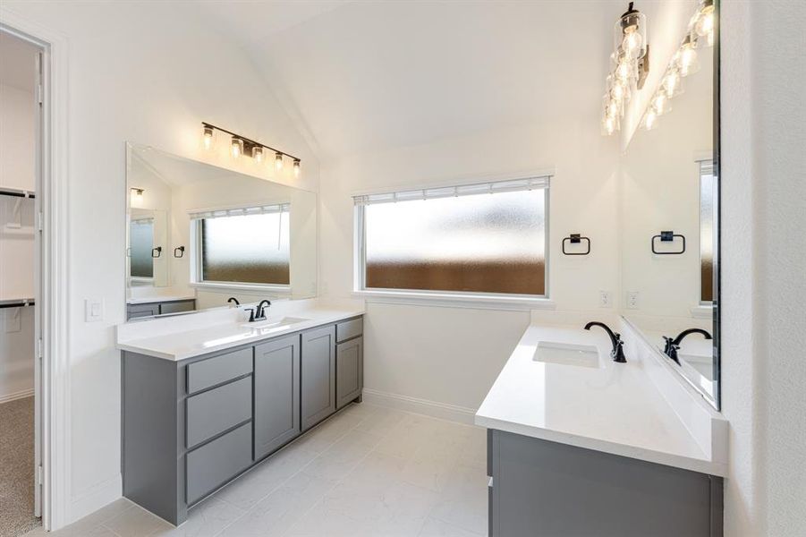 Furnished interior view inside a new home in Wildflower Ranch 60-65, Fort Worth (Image 10). Furnished interior view inside a new home in Wildflower Ranch 60-65, Fort Worth (Image 10).