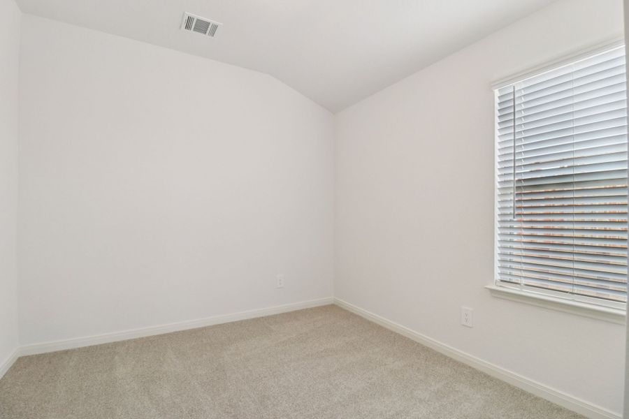 Spacious, unfurnished interior of a new home in Legendary Trails - Premier Series, Cibolo (Image 22). Spacious, unfurnished interior of a new home in Legendary Trails - Premier Series, Cibolo (Image 22).