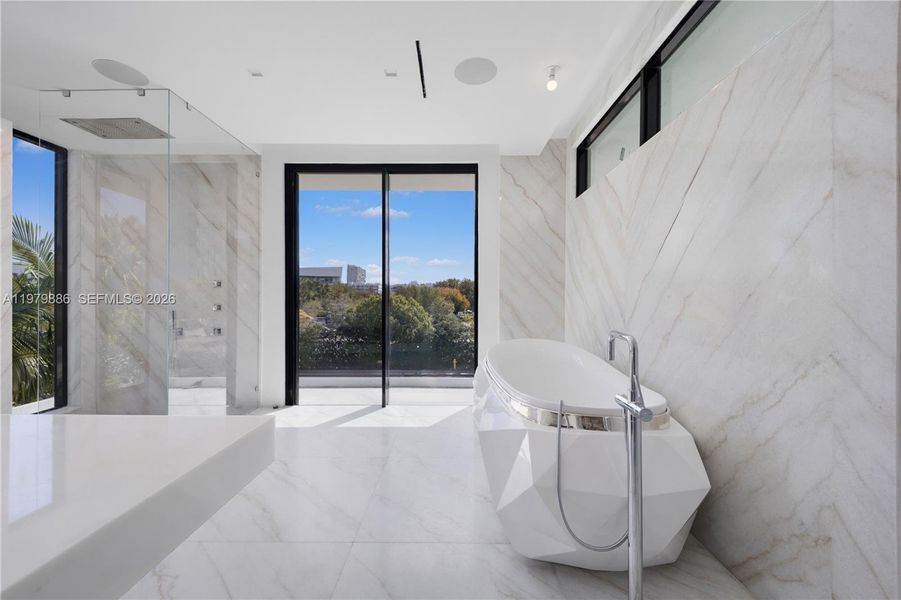 Furnished interior view inside a new home in , Miami Beach (Image 6).