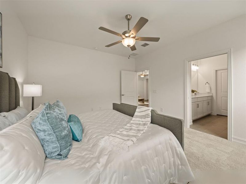 Furnished interior view inside a new home in Del Webb at Legacy Hills, Celina (Image 13). Furnished interior view inside a new home in Del Webb at Legacy Hills, Celina (Image 13).