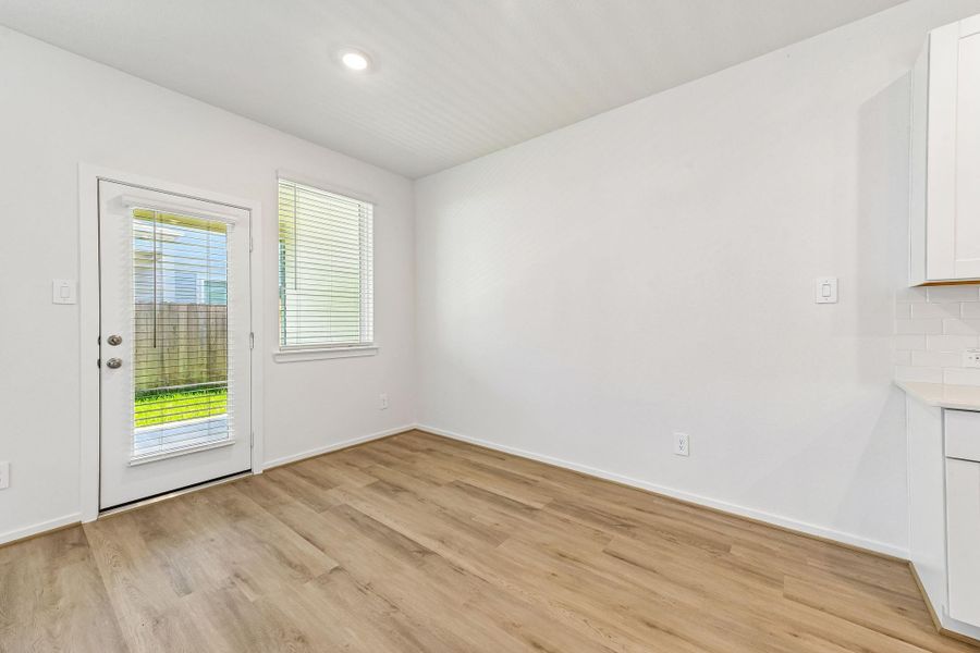Photo is not of the actual home, but is an inspirational photo of builder’s model home and may depict options, furnishings, and/or decorator features that are not included.
