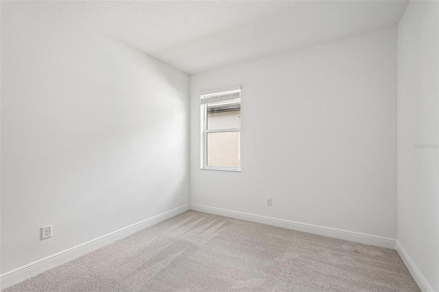 Spacious, unfurnished interior of a new home in Vistera of Venice, Nokomis (Image 14).