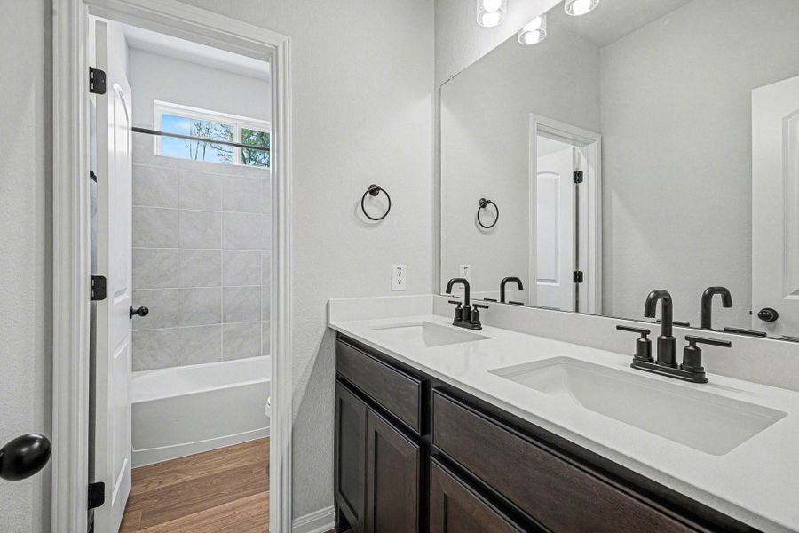 Furnished interior view inside a new home in Encino Estates, Dayton (Image 11).