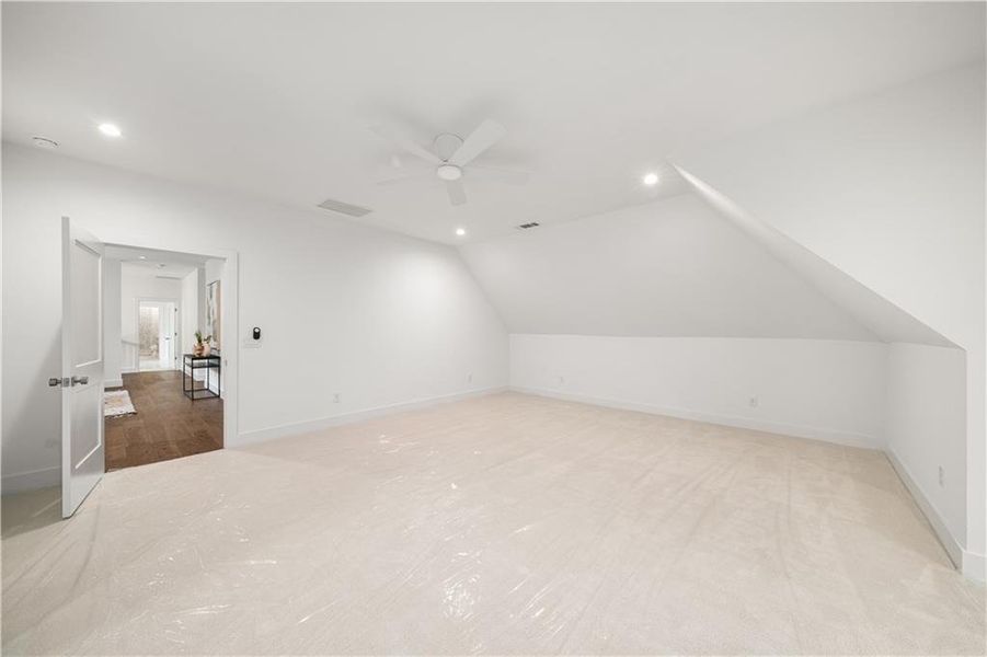Spacious, unfurnished interior of a new home in , Powder Springs (Image 23).