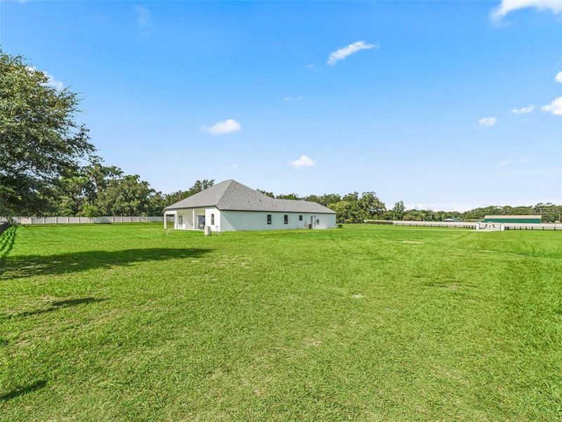 Exterior details and patio area of a home in , Ocala (Image 35).