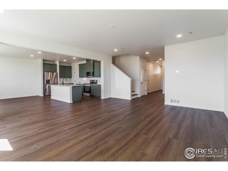 EXAMPLE PHOTO: OPEN FLOOR PLAN