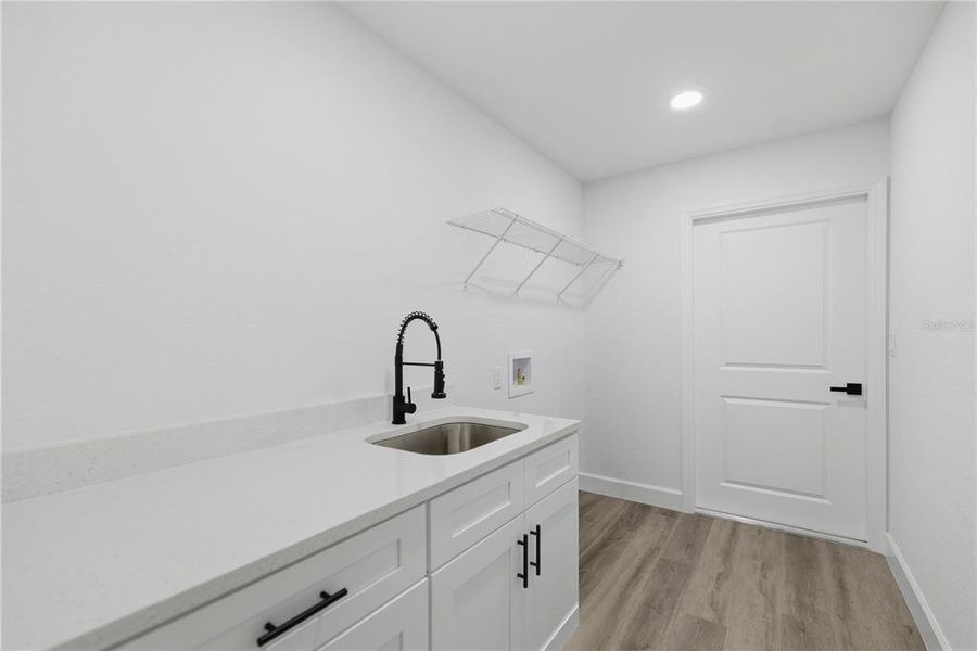 Furnished interior view inside a new home in , Ocala (Image 5).