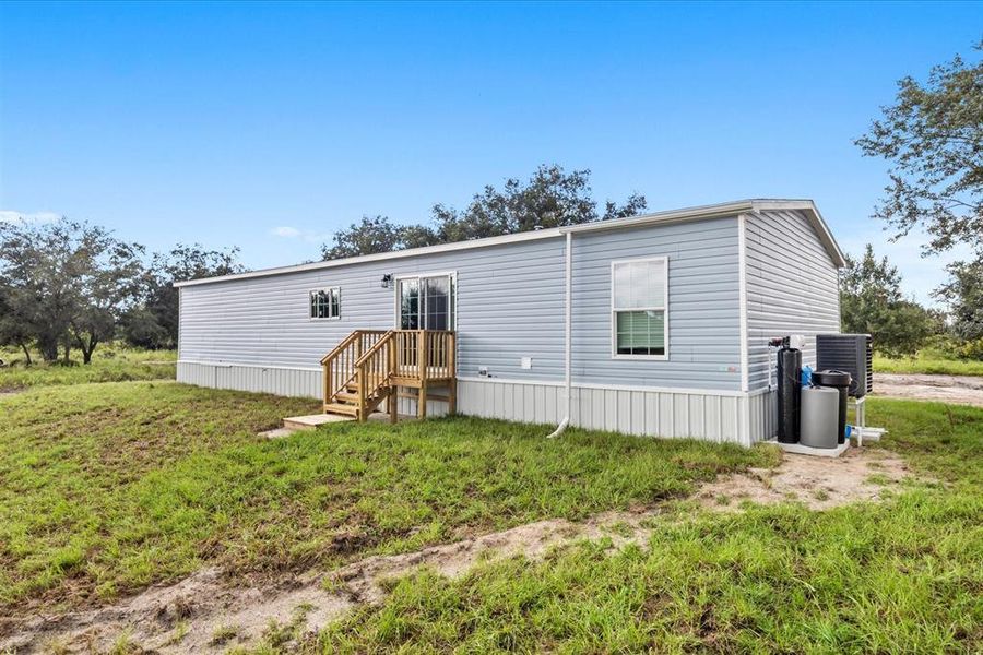 Exterior details and patio area of a home in , Okeechobee (Image 23). Exterior details and patio area of a home in , Okeechobee (Image 23).