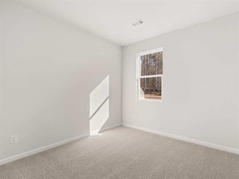 Spacious, unfurnished interior of a new home in Hamptons at Riverwood South, Dallas (Image 30).