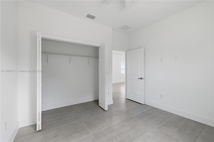 Spacious, unfurnished interior of a new home in , Port Charlotte (Image 25).