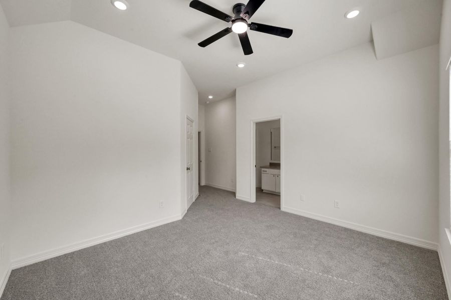 Primary suite