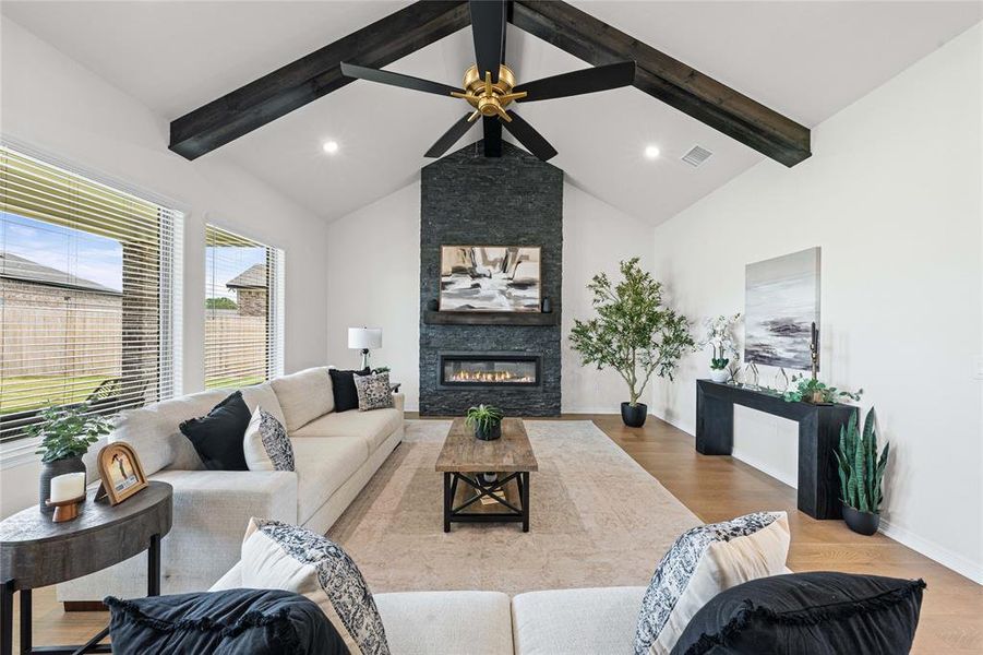 Furnished interior view inside a new home in , Lorena (Image 13).