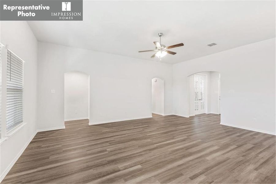 Image 14 of a home in Sanger Circle.