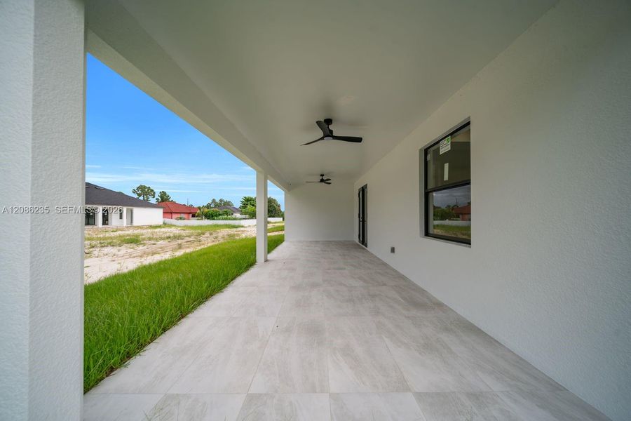 Exterior details and patio area of a home in , Lehigh Acres (Image 3).