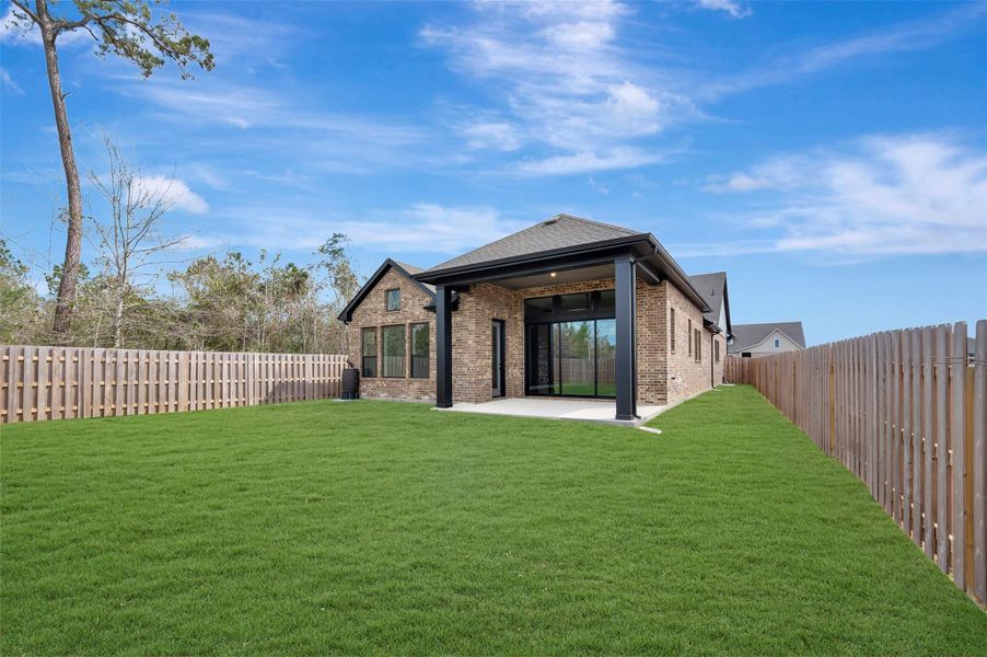 Exterior details and patio area of a home in COLTON - Reserve Collection, Todd Mission (Image 3).