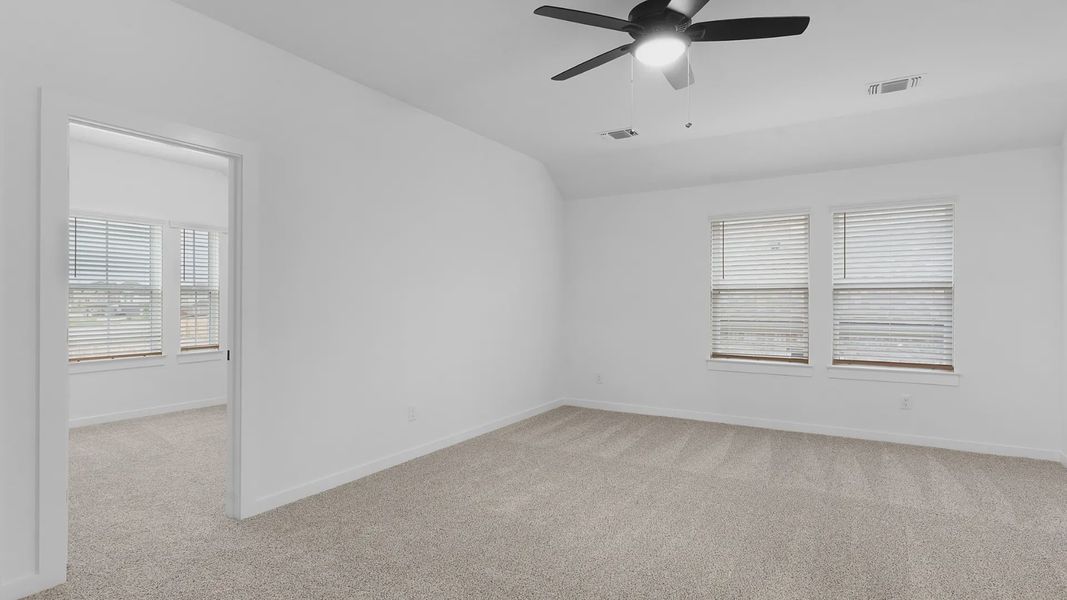 Spacious, unfurnished interior of a new home in The Grove at Blackhawk, Pflugerville (Image 19).