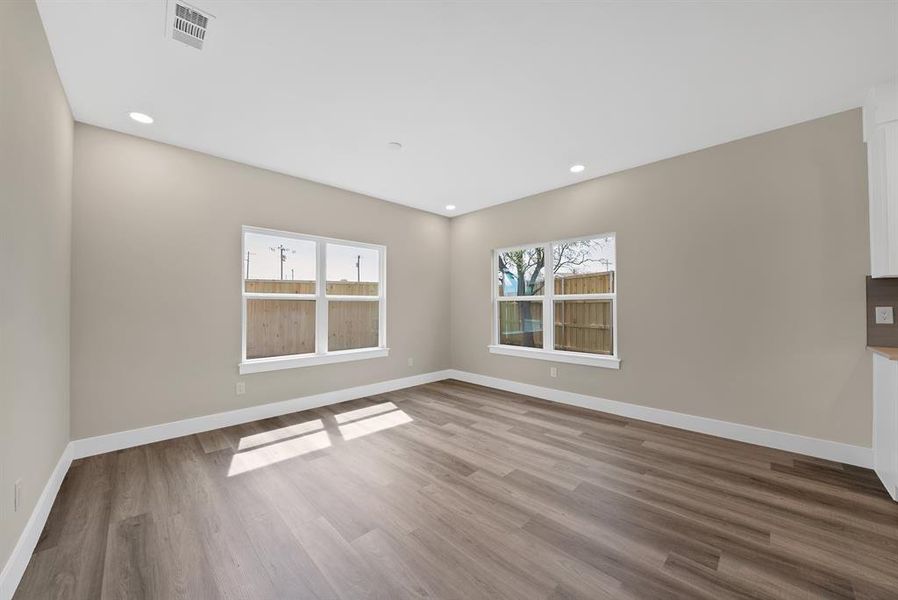 Spacious, unfurnished interior of a new home in , The Colony (Image 30).