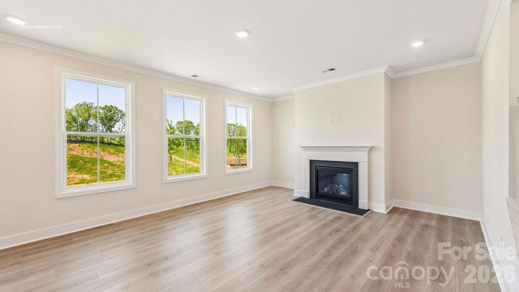 Spacious, unfurnished interior of a new home in Avalon of Gastonia, Gastonia (Image 29).