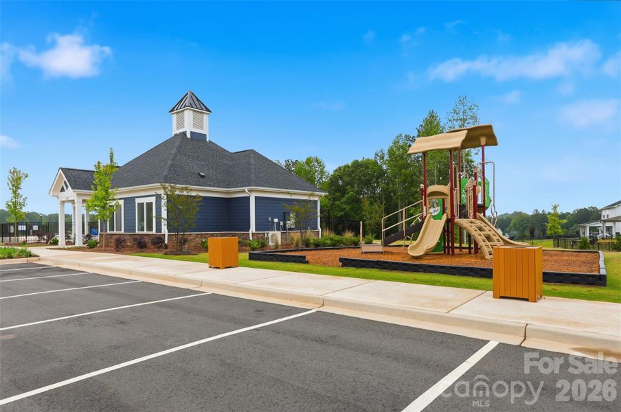 Community amenities in Lakeside Glen, York (Image 46). Community amenities in Lakeside Glen, York (Image 46).