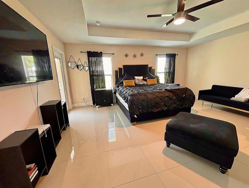 Primary Suite2