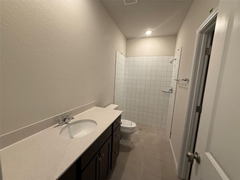 Furnished interior view inside a new home in La Cima, San Marcos (Image 5).