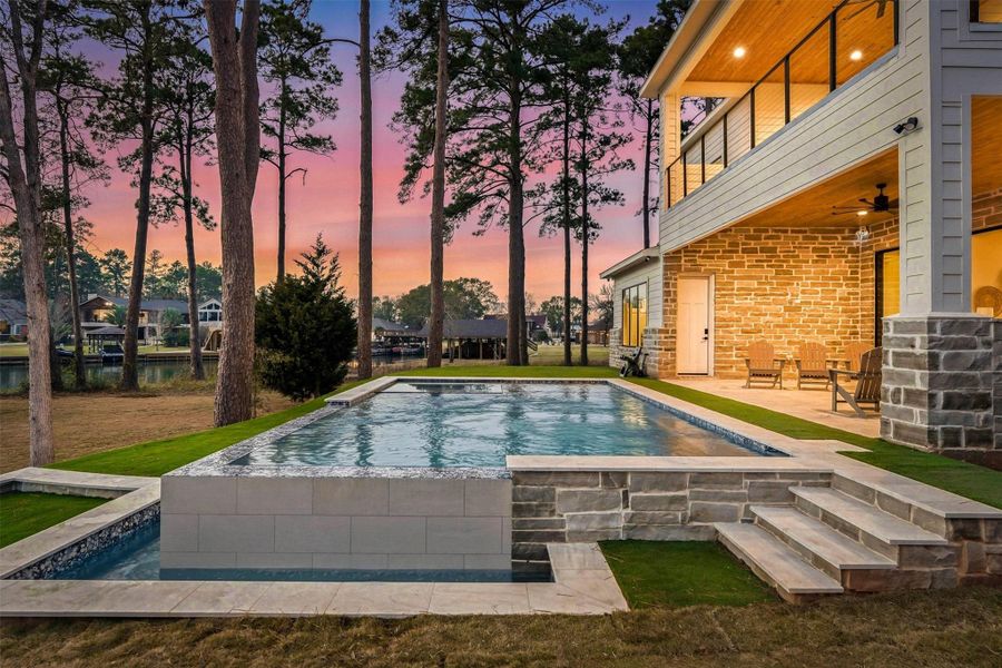 Exterior details and patio area of a home in , Willis (Image 22).