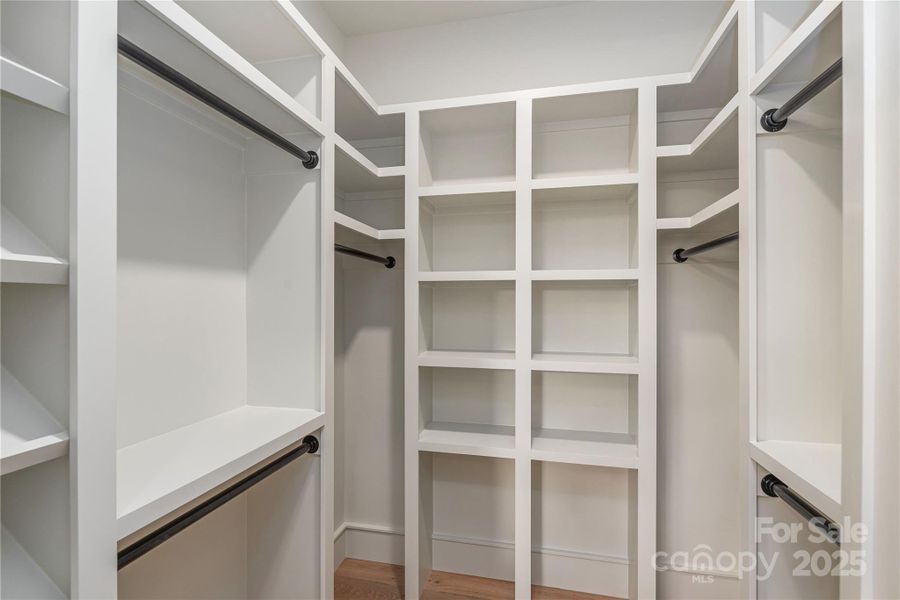Owner's Retreat - Walk-in Closet