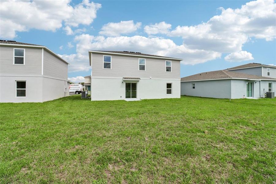 Exterior details and patio area of a home in Sumter Villas, Sumterville (Image 20).