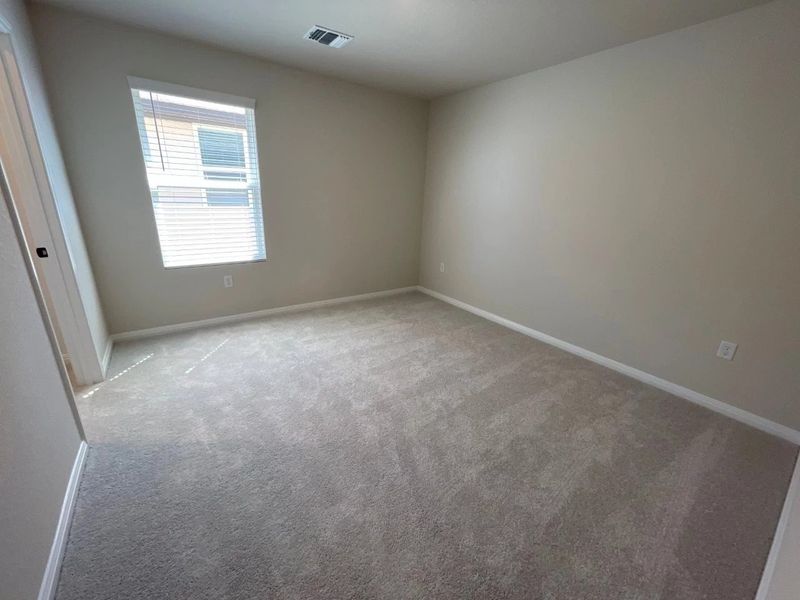 Spacious, unfurnished interior of a new home in Covered Bridge, Hutto (Image 30). Spacious, unfurnished interior of a new home in Covered Bridge, Hutto (Image 30).