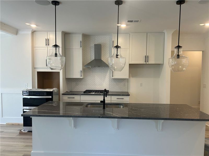 This newly constructed kitchen features an expansi This newly constructed kitchen features an expansi