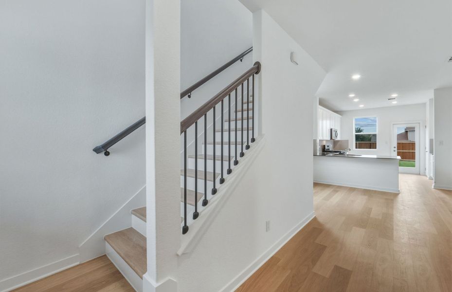 Spacious, unfurnished interior of a new home in Larson Crossing, Elgin (Image 35).