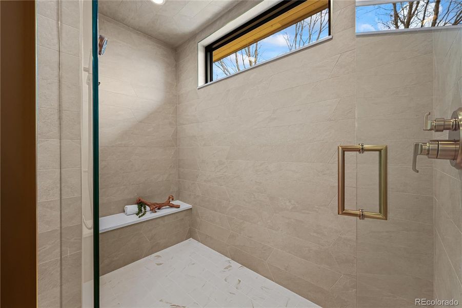 Image 33 of a home in .